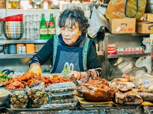 Liburan ke Seoul? 5 Kawasan Kuliner Hits Ini Wajib Masuk Itinerary