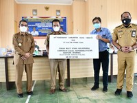 Dukung Desa Mandiri, KPC Bantu Sarana Olahraga & Air Bersih
