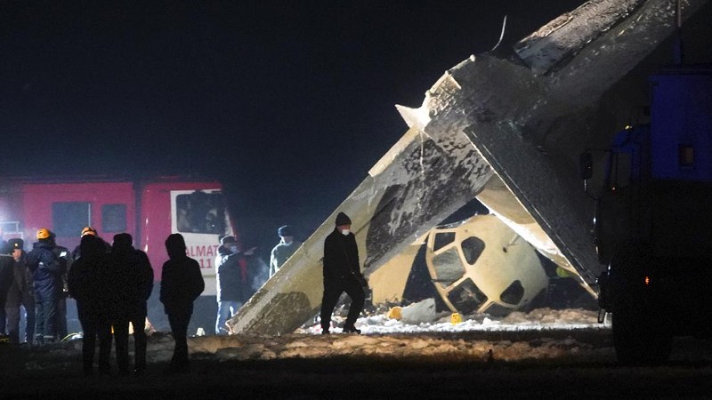 Kecelakaan Pesawat di Kazakhstan pada (13/3/2021). AP/Vladimir Tretyakov