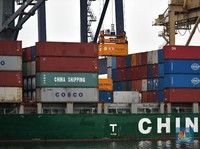 Gara-Gara Perang Tarif, Manufaktur RI Terancam Bahaya