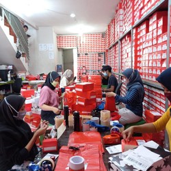Dorong Perekonomian, Shopee Perkuat UMKM Lewat Banyak Program