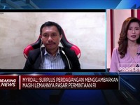 Ekonom: Permintaan Domestik Lemah, Neraca Dagang Surplus Lagi