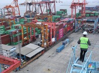 Neraca Dagang RI Memang Surplus 20 Bulan Beruntun, Tapi...