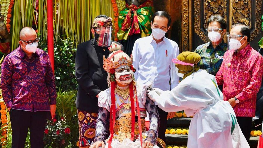 Presiden Jokowi Tinjau Vaksinasi Massal, Gianyar - Bali, (16/3/2021). (Dok: Biro Pers Sekretariat Presiden)
