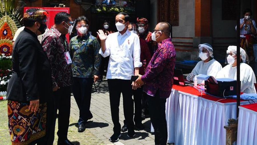 Presiden Jokowi Tinjau Vaksinasi Massal, Gianyar - Bali, (16/3/2021). (Dok: Biro Pers Sekretariat Presiden)