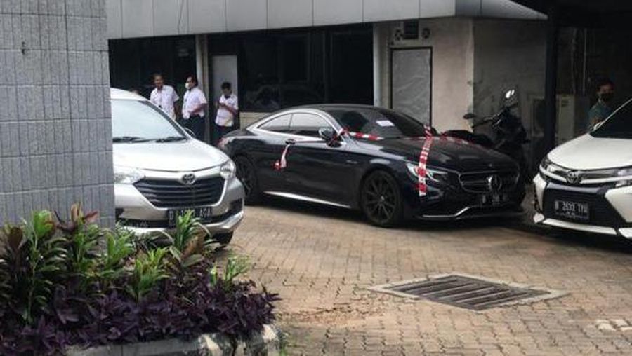 Tim Jaksa Penyidik pada Direktorat Penyidikan Jaksa Agung Muda Tindak Pidana Khusus Kejaksaan Agung telah memindahkan barang bukti yang terkait dalam Perkara Tindak Pidana Korupsi Pengelolaan Keuangan dan Dana Investasi di PT. Asuransi Angkatan Bersenjata Republik Indonesia (ASABRI) . Ist