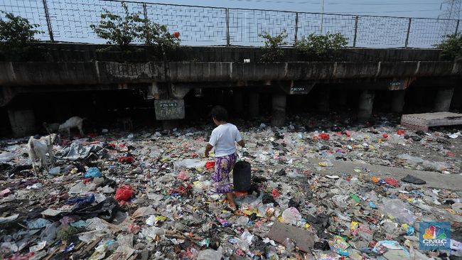 Warga RI Juara Dunia Makan Mikroplastik, Ini 5 Sumbernya