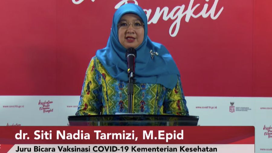 Juru Bicara Vaksinasi COVID-19 dari Kementerian Kesehatan, dr. Siti Nadia Tarmizi, M.Epid, memberikan keterangan pers mengenai perkembangan terkini terkait vaksin COVID-19 dari AstraZeneca. (Tangkapan Layar Youtube Sekretariat Presiden)