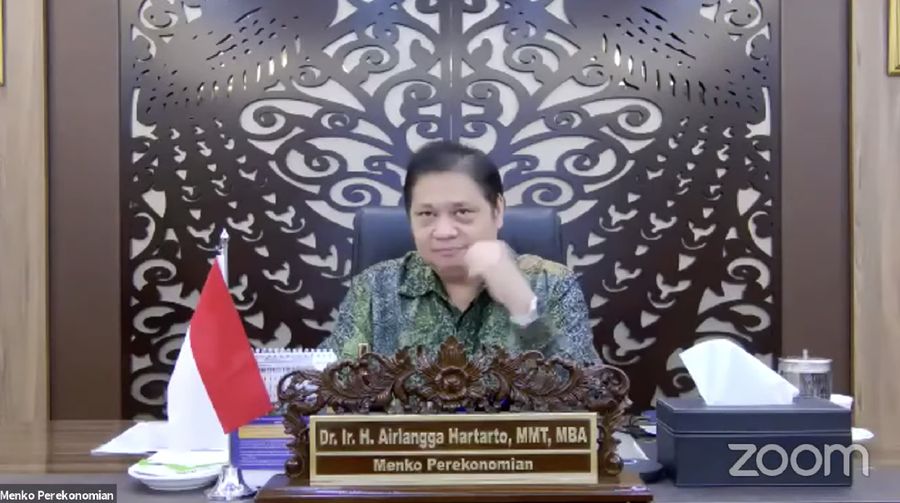 Menteri Koordinator Bidang Perekonomian, Airlangga Hartarto saat Konferensi Pers Perpanjangan dan Perluasan Pemberlakuan Pembatasan Kegiatan Masyarakat (PPKM) Mikro (Tangkapan Layar)