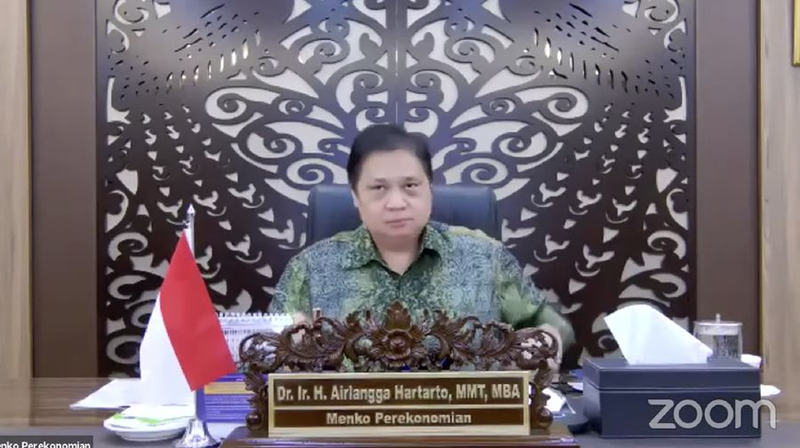 Menteri Koordinator Bidang Perekonomian, Airlangga Hartarto saat Konferensi Pers Perpanjangan dan Perluasan Pemberlakuan Pembatasan Kegiatan Masyarakat (PPKM) Mikro (Tangkapan Layar)