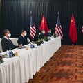 Tegang Banget! Intip Potret Pertemuan AS-China di Alaska