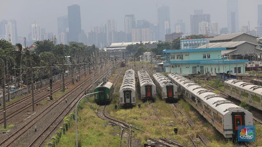 Depo Kereta Api Cipinang (CNBC Indonesia/Andrean Kristianto)