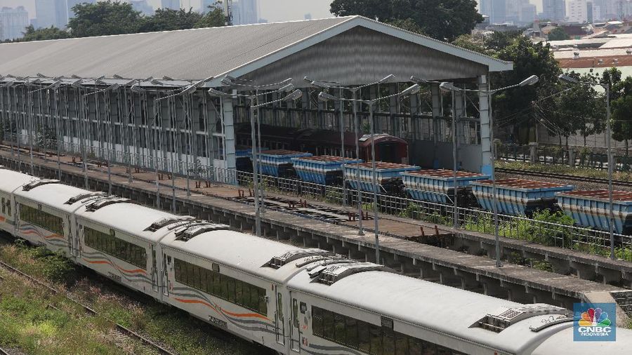 Depo Kereta Api Cipinang (CNBC Indonesia/Andrean Kristianto)