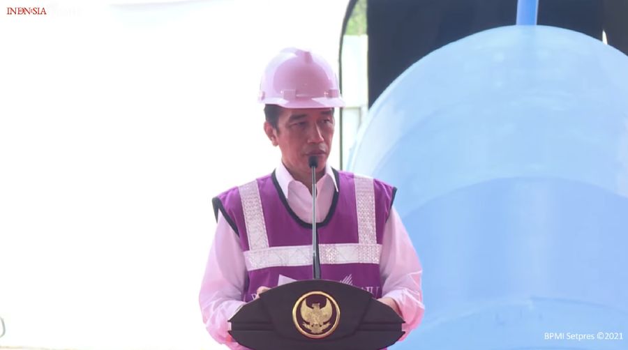 Jokowi di Peresmian Sistem Penyediaan Air Minum (SPAM) Umbulan, Kabupaten Pasuruan, 22 Maret 2021. (Youtube/Setpress)