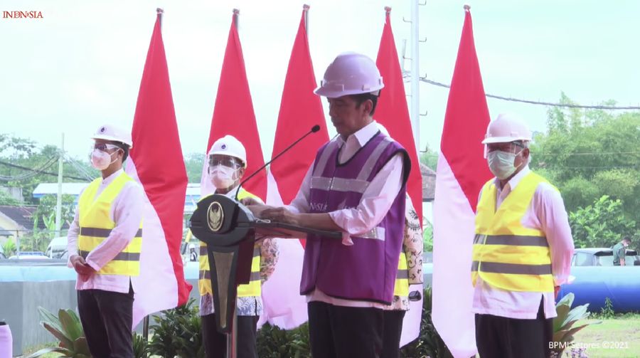 Jokowi di Peresmian Sistem Penyediaan Air Minum (SPAM) Umbulan, Kabupaten Pasuruan, 22 Maret 2021. (Youtube/Setpress)