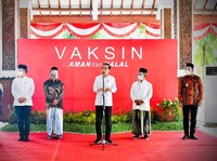Jokowi Kutip Omongan Kiai: Vaksin AstraZeneca Halal & Baik