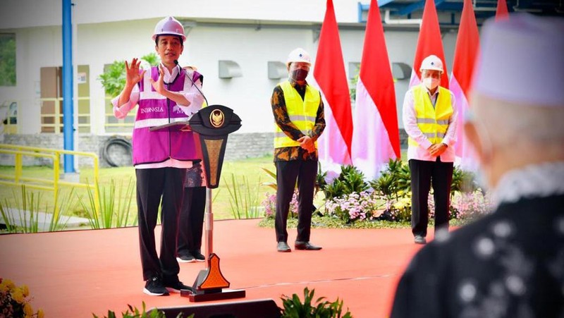 Presiden Joko Widodo (Jokowi) meresmikan sistem penyediaan air minum (SPAM) Umbulan, Kabupaten Pasuruan, Jawa Timur, Senin (22/3/2021). (Foto: Laily Rachev - Biro Pers Sekretariat Presiden)