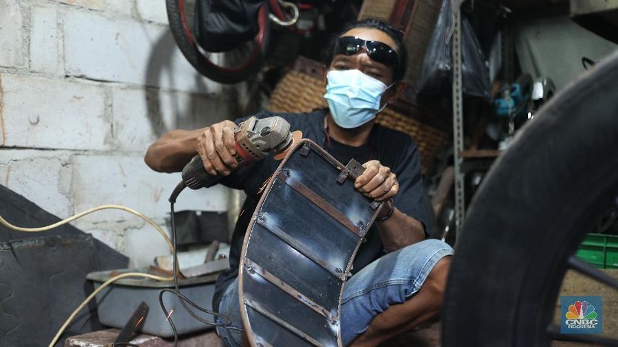 Replika Mobil Kuno (CNBC Indonesia/Tri Susilo)