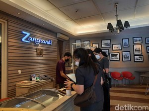 5 Tempat Kuliner Legendaris di Sekitar Stasiun Gubeng Surabaya