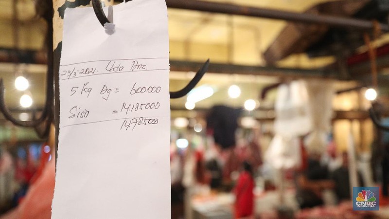 Daging Sapi (CNBC Indonesia/Tri Susilo)