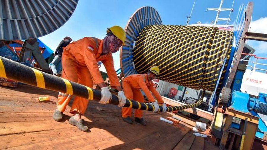 kabel bawah laut (Ist Dokumentasi PLN)