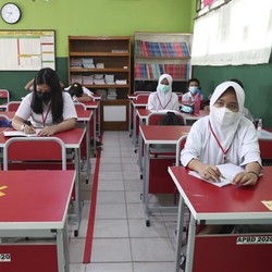 Saat Nadiem Makarim Ditanya Kapan Sekolah Tatap Muka Dibuka