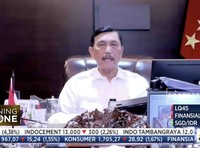 Luhut Sebut RI 'Banjir' TKA Demi Transfer Teknologi