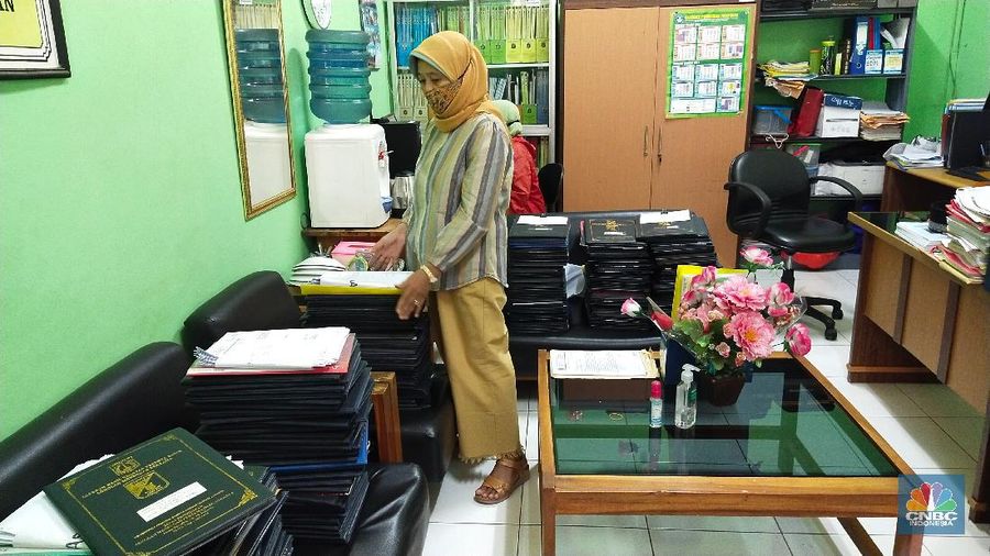 Persiapan Sekolah Tatap Muka di Jakarta (CNBC Indonesia/Tri Susilo)