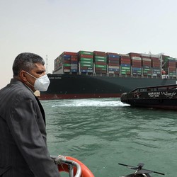 Jangan Kudet, Ini 5 Fakta di Balik Terusan Suez Macet Total