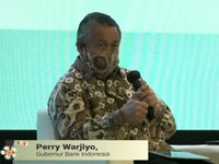 Di Depan Bankir, Bos BI: Kami Mohon Turunkan Bunga Kredit