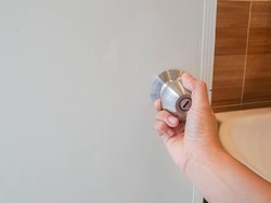 Ini Alasan Pintu Kamar Mandi Harus Ditutup Menurut Feng Shui Ini Alasan Pintu Kamar Mandi Harus Ditutup Menurut Feng Shui
