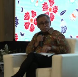 Belum Ada Tanda Pulih, OJK: Kredit Februari Terkontraksi 2%