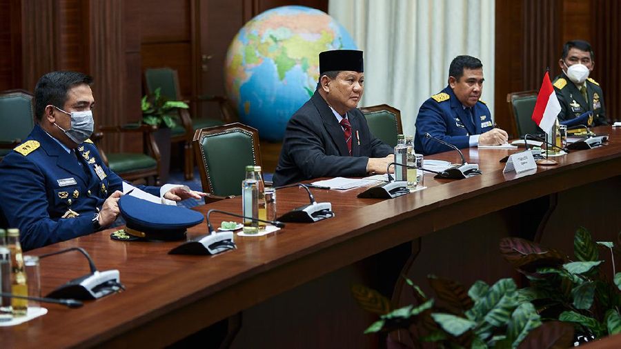 Menteri Pertahanan RI Prabowo Subianto melakukan kunjungan kerja ke London, Inggris, pada 22-24 Maret 2020. Kunjungan dilakukan dalam rangka meningkatkan kerja sama bilateral di bidang pertahanan RI-Inggris. (Dok: Twittwr @mod_russia)