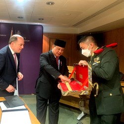 Prabowo yang Rajin Blusukan, Dari Inggris Hingga Jepang!