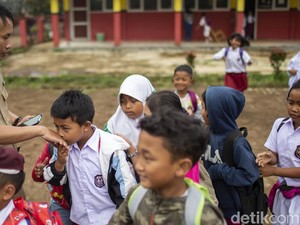 FSGI Singgung Sarapan hingga Cuaca Perlu Jadi Pertimbangan Jam Masuk Sekolah