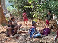 Miris, Ribuan Warga Myanmar Mengungsi di Sepanjang Sungai