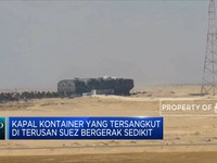 Upaya Evakuasi Kapal Ever Given di Terusan Suez