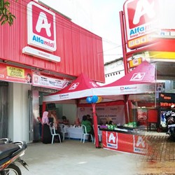 Jreng! Begini Strategi Alfamart & Alfamidi Berantas Parkir Liar