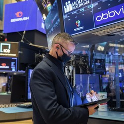Ini Penyebab Alibaba Dkk Bisa Hengkang dari Wall Street