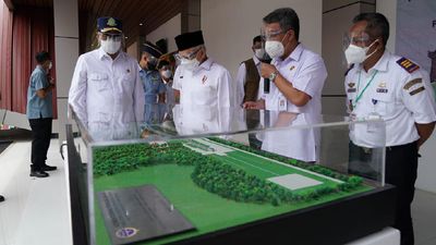img-title