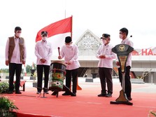 Penampakan Bandara 'Jantung' Kalimantan yang Baru Diresmikan