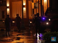 Dijaga Ketat! Kondisi Mabes Polri Usai Serangan Teroris