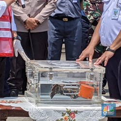 Pakai Kapal Pengisap Lumpur, Ini Kronologi Penemuan CVR SJ182