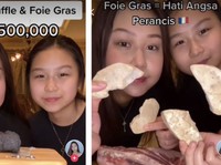 Viral! Seleb TikTok Ini Jual Nasi Goreng Rp 400 Juta