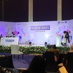 Akademi Vokasi Indonesia, Bidik Calon Desaigner Masa Kini