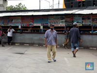 Terungkap! BBM Udah Naik, Ini Sebab Ongkos Bus Belum Terbang