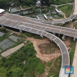 Jokowi Bangun Ribuan Km Tol, Ternyata Beberapa Mandek Lho!