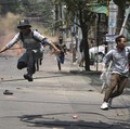 Perang Saudara, Pertempuran Meletus di Myanmar