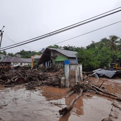 Update Bencana Banjir NTT: 128 Orang Meninggal, 8.424 Ngungsi