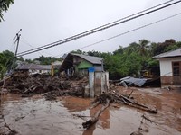 Update Bencana Banjir NTT: 128 Orang Meninggal, 8.424 Ngungsi